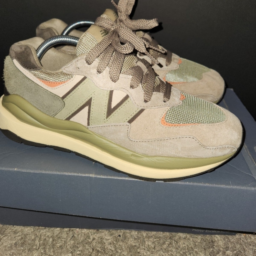 New Balance 57/40 Mushroom